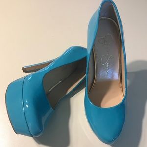 JESSICA SIMPSON Waleo Platform Pumps